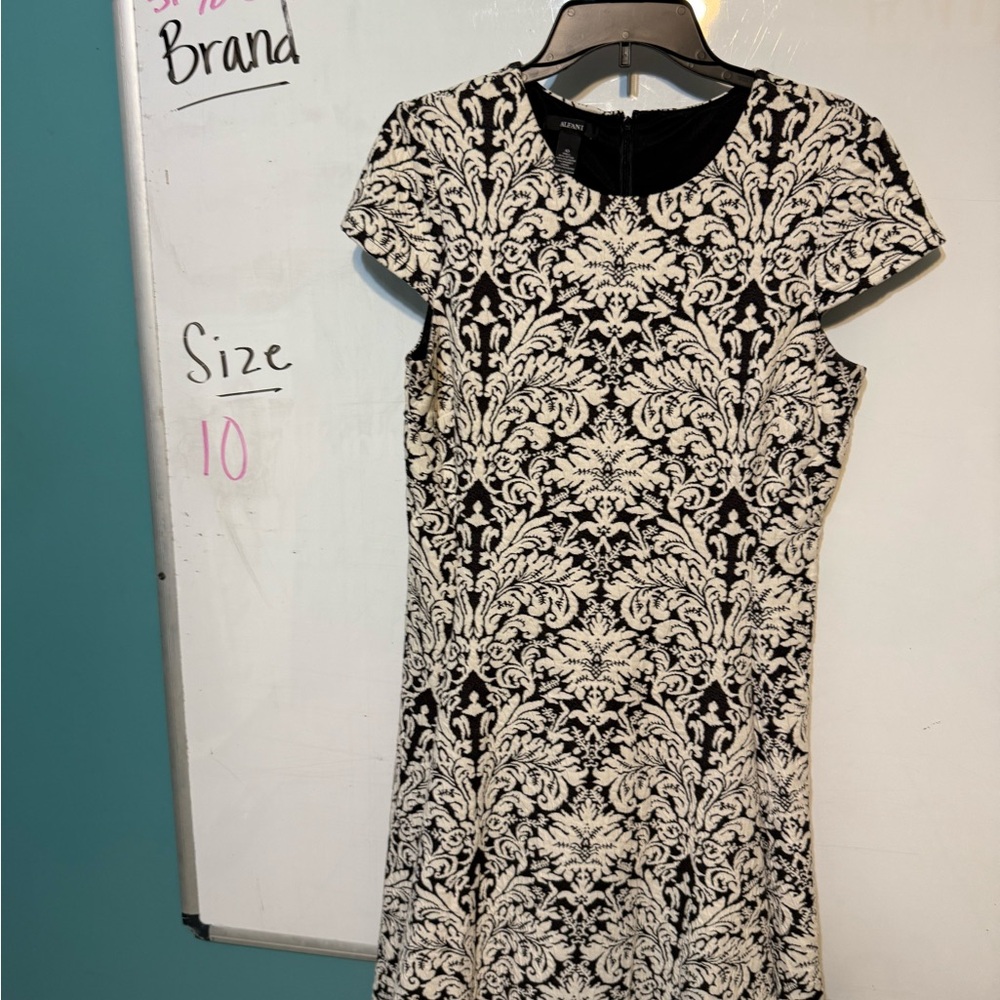 Alfani Black and White Flutter Sleeve Mini Dress